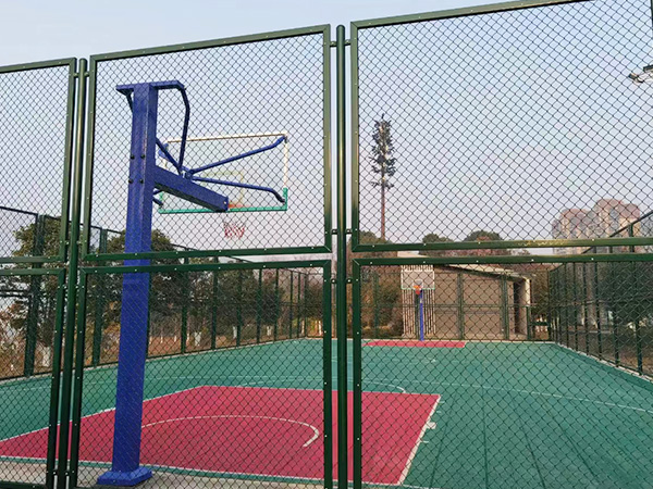 篮球场围网07